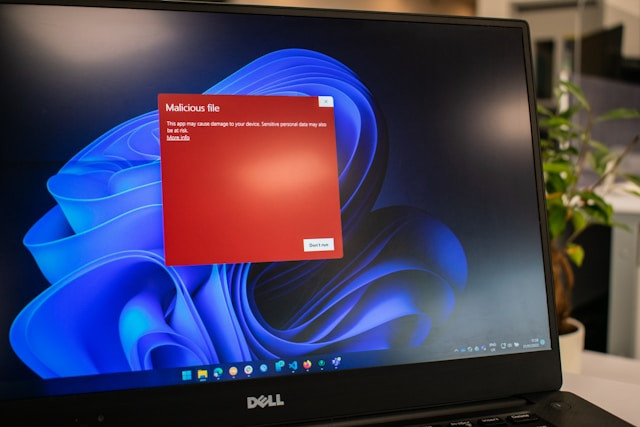 malware-virus-ed-hardie-1C5F88Af9ZU-unsplash